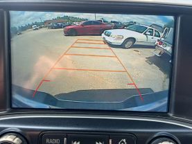2017 Gmc Sierra 1500 Crew Cab Slt Pickup 4d 5 3/4 Ft - Image 32