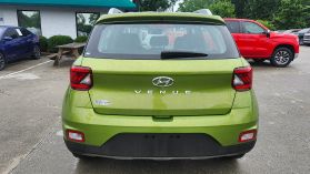 2024 Hyundai Venue - Image 6