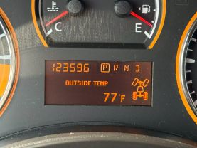 2012 NISSAN TITAN CREW CAB PICKUP V8, FLEX FUEL, 5.6 LITER SL PICKUP 4D 5 1/2 FT