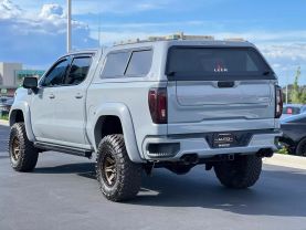 2024 GMC SIERRA 1500 CREW CAB PICKUP 6-CYL, TURBO DIESEL, 3.0 LITER AT4 PICKUP 4D 5 3/4 FT - The Auto Lot