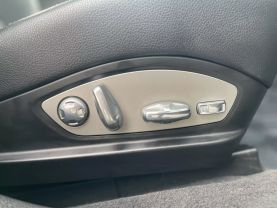2013 Porsche Panamera - Image 21
