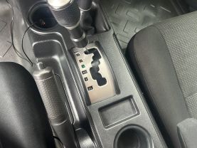 2010 TOYOTA FJ CRUISER SUV V6, 4.0 LITER SPORT UTILITY 2D
