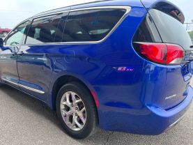 2019 CHRYSLER PACIFICA VAN V6, 3.6 LITER LIMITED MINIVAN 4D