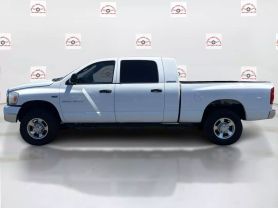 2006 DODGE RAM 1500 MEGA CAB PICKUP V8, HEMI, 5.7 LITER SLT PICKUP 4D 6 1/4 FT