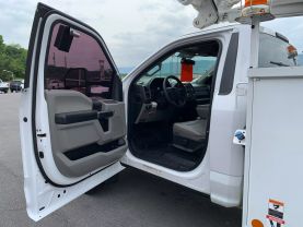 2019 FORD F550 SUPER DUTY 46FT BUCKET TRUCK ALTEC AT41M BUCKET TRUCKS V8, TURBO DIESEL, 6.7 LITER XL REGULAR CAB 2D - Eddies Auto Sales