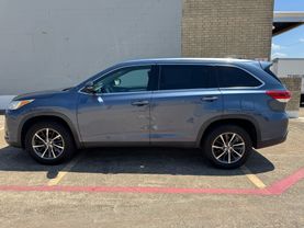 2019 TOYOTA HIGHLANDER SUV V6, 3.5 LITER SE SPORT UTILITY 4D