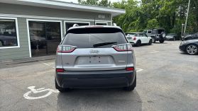 2019 Jeep Cherokee - Image 6