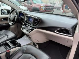 2018 CHRYSLER PACIFICA VAN V6, 3.6 LITER TOURING L MINIVAN 4D