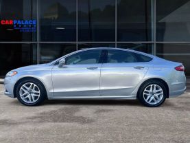 2016 Ford Fusion Se Sedan 4d - Image 2