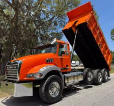 2016 MACK GU813 - - -