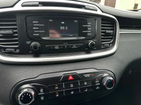 2017 KIA SORENTO SUV 4-CYL, GDI, 2.4 LITER LX SPORT UTILITY 4D