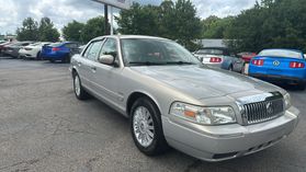 2009 Mercury Grand Marquis - Image 2