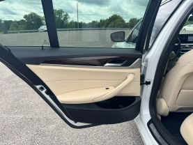 2017 BMW 5 SERIES SEDAN 6-CYL, TURBO, 3.0 LITER 540I SEDAN 4D