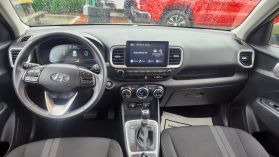 2024 Hyundai Venue - Image 11