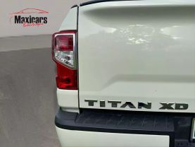 2017 NISSAN TITAN XD CREW CAB PICKUP V8, TURBO DIESEL, 5.0L S PICKUP 4D 6 1/2 FT