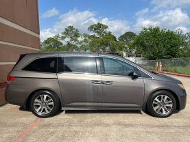2014 HONDA ODYSSEY VAN V6, I-VTEC, 3.5 LITER TOURING MINIVAN 4D