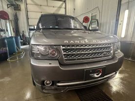 2011 Land Rover Range Rover - Image 18
