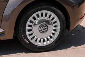 2014 VOLKSWAGEN BEETLE HATCHBACK 5-CYL, PZEV, 2.5 LITER 2.5L HATCHBACK 2D