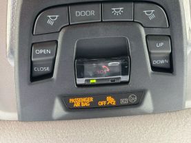 2022 TOYOTA COROLLA CROSS SUV 4-CYL, 2.0 LITER XLE SPORT UTILITY 4D at T&T Repairables - used car dealership in Spencer, Indiana.