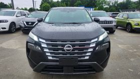 2024 Nissan Rogue - Image 2