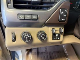 2016 CHEVROLET SUBURBAN SUV WHITE AUTOMATIC - Budget Used Car Sales