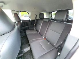 2013 TOYOTA FJ CRUISER SUV V6, 4.0 LITER SPORT UTILITY 2D