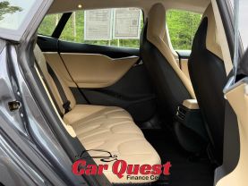 2015 Tesla Model S - Image 15