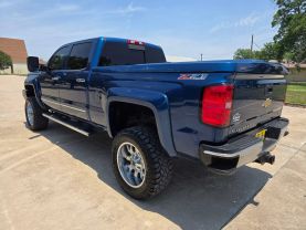 2017 CHEVROLET SILVERADO 2500 HD CREW CAB PICKUP V8, TURBO DIESEL, 6.6 LITER LTZ PICKUP 4D 6 1/2 FT