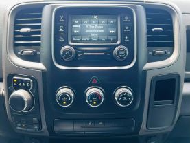 2020 RAM 1500 CLASSIC CREW CAB PICKUP V8, HEMI, 5.7 LITER TRADESMAN PICKUP 4D 5 1/2 FT