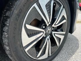 2017 HONDA CIVIC SEDAN 4-CYL, TURBO, 1.5 LITER EX-L SEDAN 4D