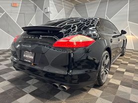 2013 PORSCHE PANAMERA
