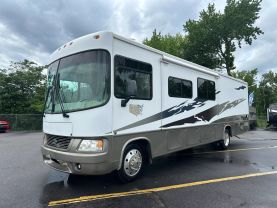 Used 2006 GEORGETOWN BY FOREST RIVER SE SERIES - - 350DS FORD - LA Auto Star located in Virginia Beach, VA