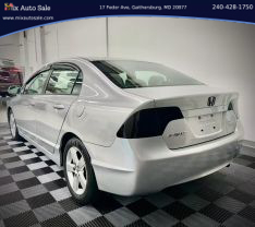2006 HONDA CIVIC SEDAN 4-CYL, VTEC, 1.8 LITER LX SEDAN 4D
