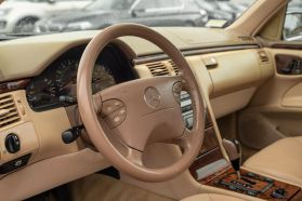 2002 MERCEDES-BENZ E-CLASS SEDAN V6, 3.2 LITER E 320 SEDAN 4D
