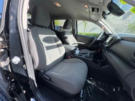 2023 TOYOTA TACOMA DOUBLE CAB PICKUP V6, 3.5 LITER SR5 PICKUP 4D 5 FT