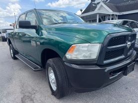2013 RAM 2500 CREW CAB PICKUP V8, HEMI, 5.7 LITER TRADESMAN PICKUP 4D 6 1/3 FT