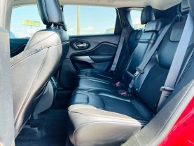 2019 JEEP CHEROKEE SUV 4-CYL, ZERO EVAP, 2.4 LITER LATITUDE PLUS SPORT UTILITY 4D
