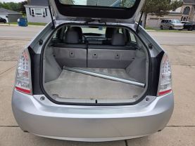 2010 Toyota Prius - Image 13