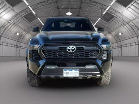 2024 TOYOTA TACOMA DOUBLE CAB PICKUP