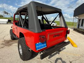 1981 JEEP CJ-8 SCRAMBLER SUV - BASE UTILITY