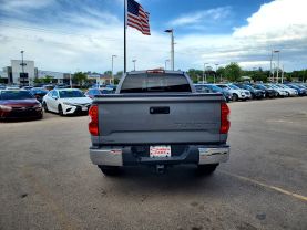 2019 TOYOTA TUNDRA DOUBLE CAB PICKUP V8, 4.6 LITER SR5 PICKUP 4D 6 1/2 FT