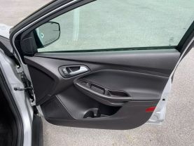 2018 FORD FOCUS SE CARS/SUV 4-CYL, 2.0 LITER SE SEDAN 4D - Eddies Auto Sales