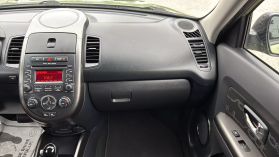 2013 Kia Soul - Image 30