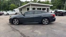 2017 Nissan Maxima - Image 6