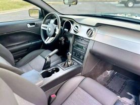 2006 FORD MUSTANG COUPE V6, 4.0 LITER COUPE 2D