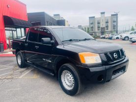 2008 NISSAN TITAN CREW CAB PICKUP V8, 5.6 LITER LE PICKUP 4D 5 1/2 FT