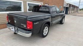 2011 RAM DAKOTA CREW CAB PICKUP V8, FLEX FUEL, 4.7 LITER LARAMIE PICKUP 4D 5 1/4 FT
