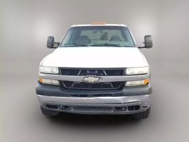 2002 CHEVROLET SILVERADO 3500 CREW CAB PICKUP V8, TURBO DIESEL, 6.6L LONG BED at The One Autosales Inc in Phoenix , AZ 85022  33.60461470880989, -112.03641575767358
