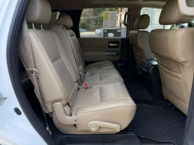 2015 TOYOTA SEQUOIA SUV V8, 5.7 LITER LIMITED SPORT UTILITY 4D