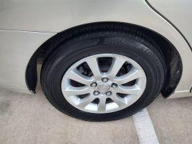 2004 LEXUS ES SEDAN V6, 3.3 LITER ES 330 SEDAN 4D